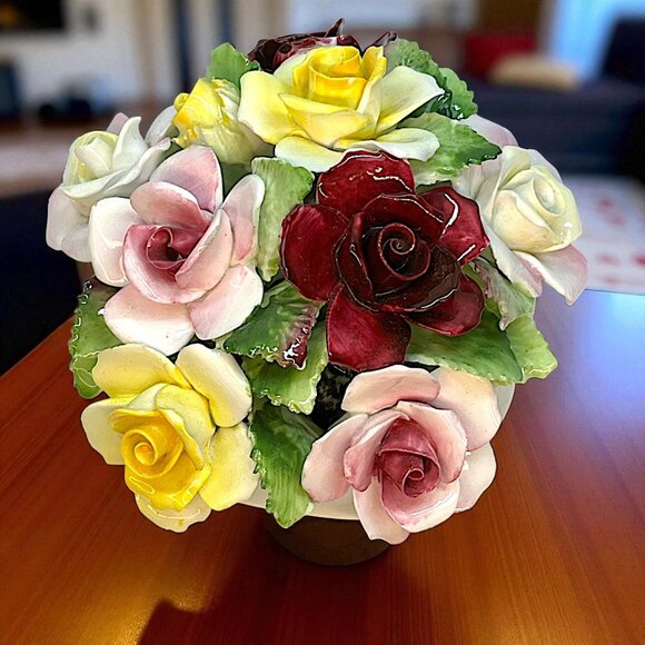 VTG Royal Doulton English Bone China Flower Posy Hand Crafted & Painted Roses 4" - Picture 4 of 6